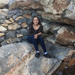 Meet your Posher, Alexia